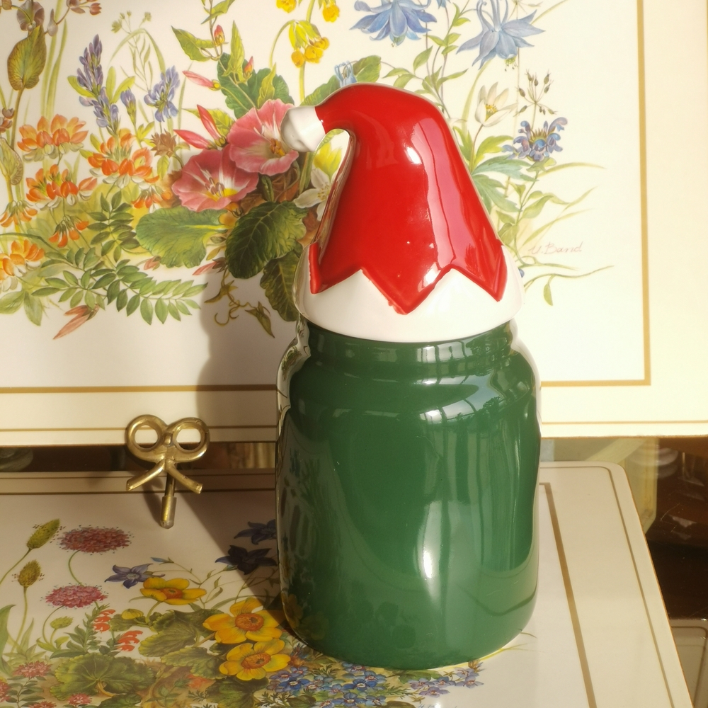 Rae Dunn Red and Green Christmas Cookie Jar - Picture 2 of 8
